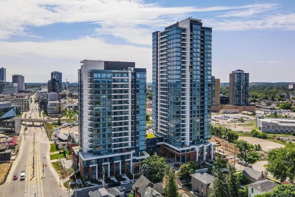 Stylish 2Br Condo - Balcony - Stunning City View Kitchener Eksteriør billede